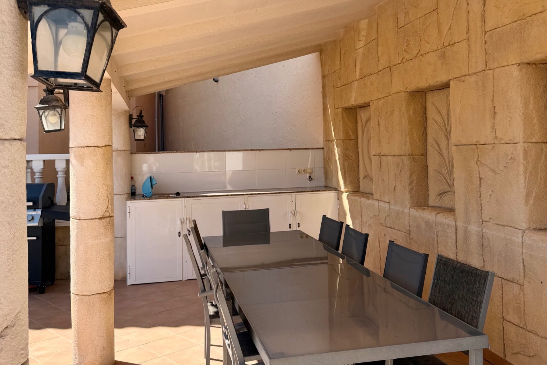 Resale - Villa -
Orihuela Costa