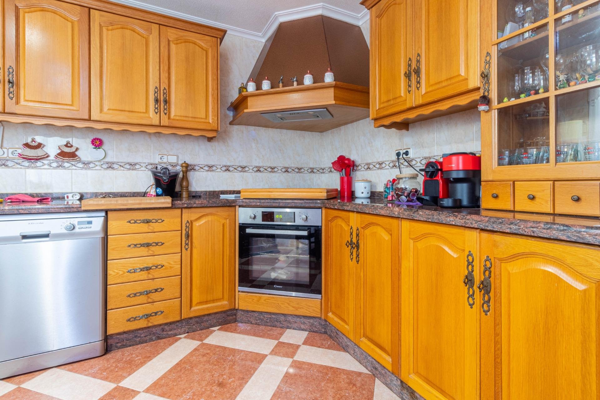 Resale - Villa -
Orihuela Costa