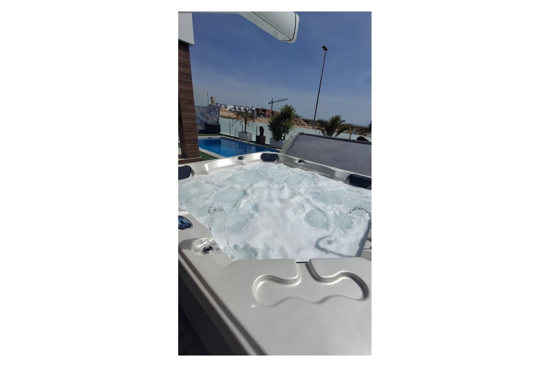 Resale - Villa -
Orihuela - Entre Naranjos Vistabella Golf