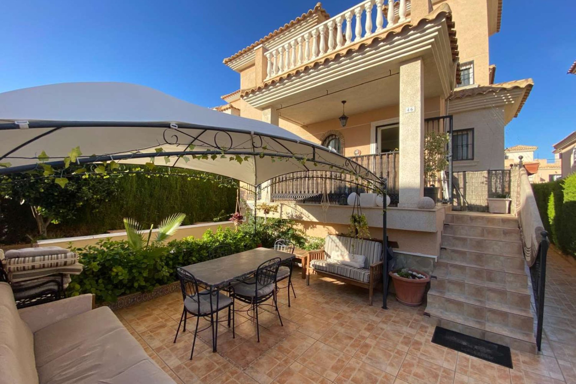 Resale - Villa -
Orihuela - Los Balcones y los Altos