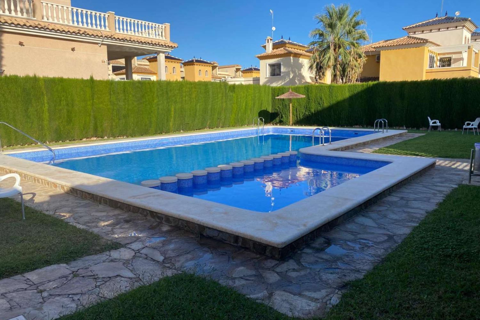 Resale - Villa -
Orihuela - Los Balcones y los Altos