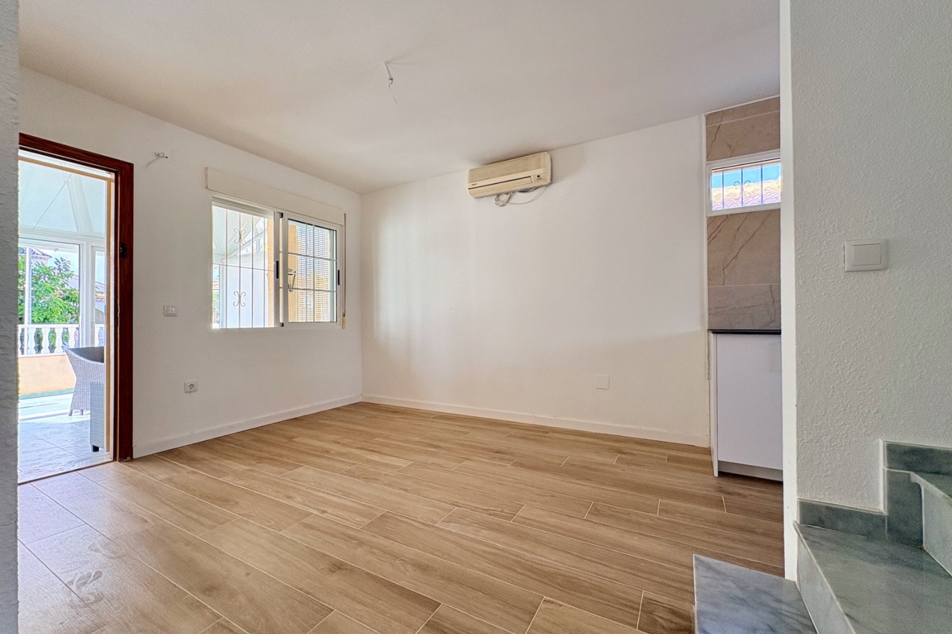 Resale - Villa -
Orihuela - Los Balcones
