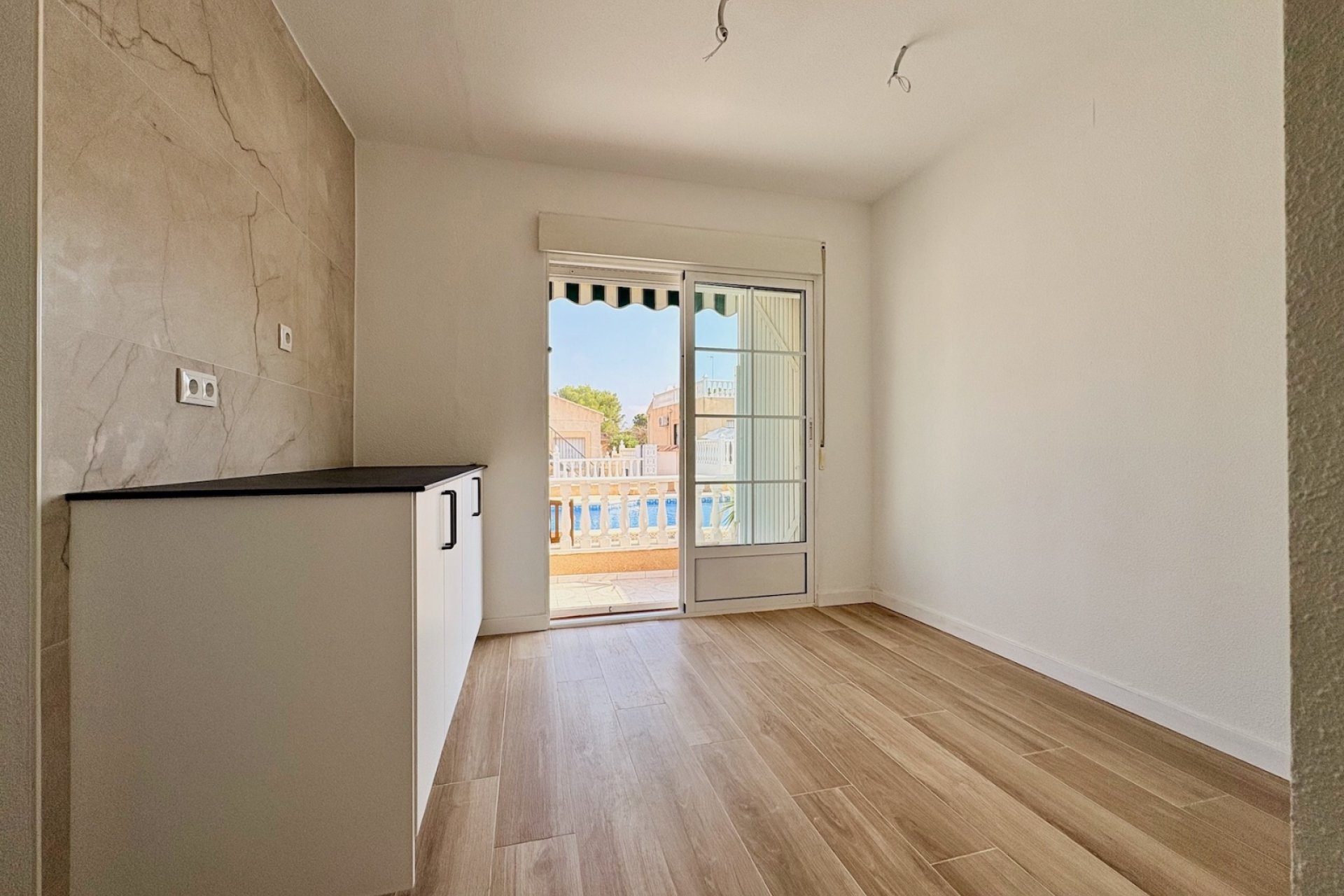 Resale - Villa -
Orihuela - Los Balcones