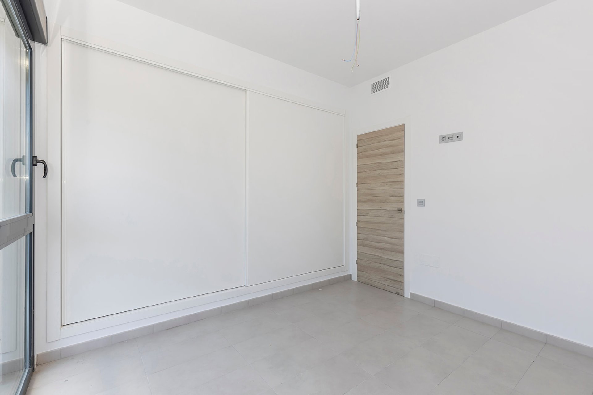 Resale - Villa -
Orihuela - Orihuela Costa