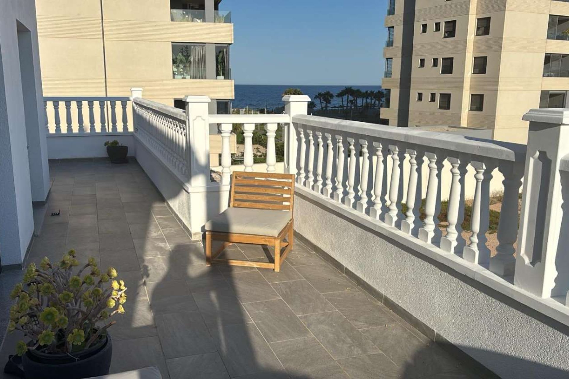 Resale - Villa -
Orihuela - Punta Prima