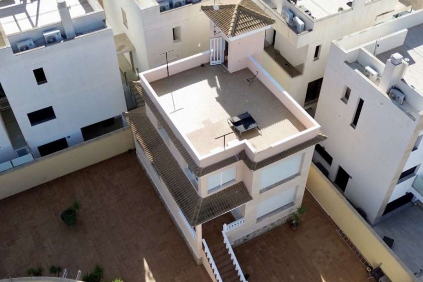 Resale - Villa -
Orihuela - Villamartín-Las Filipinas