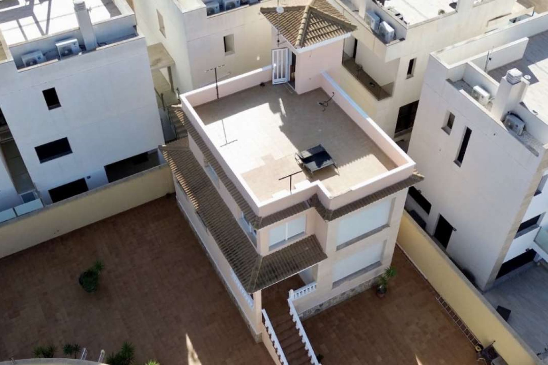 Resale - Villa -
Orihuela - Villamartín-Las Filipinas