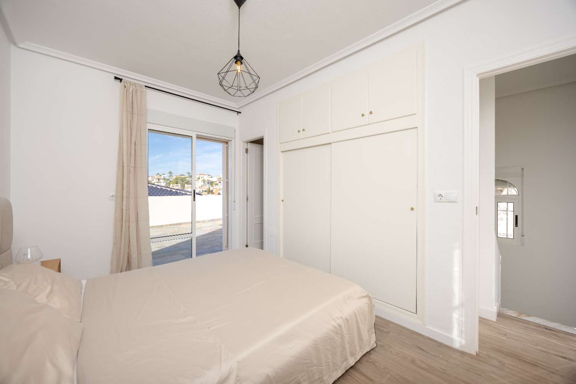 Resale - Villa -
Orihuela - Villamartín-Las Filipinas