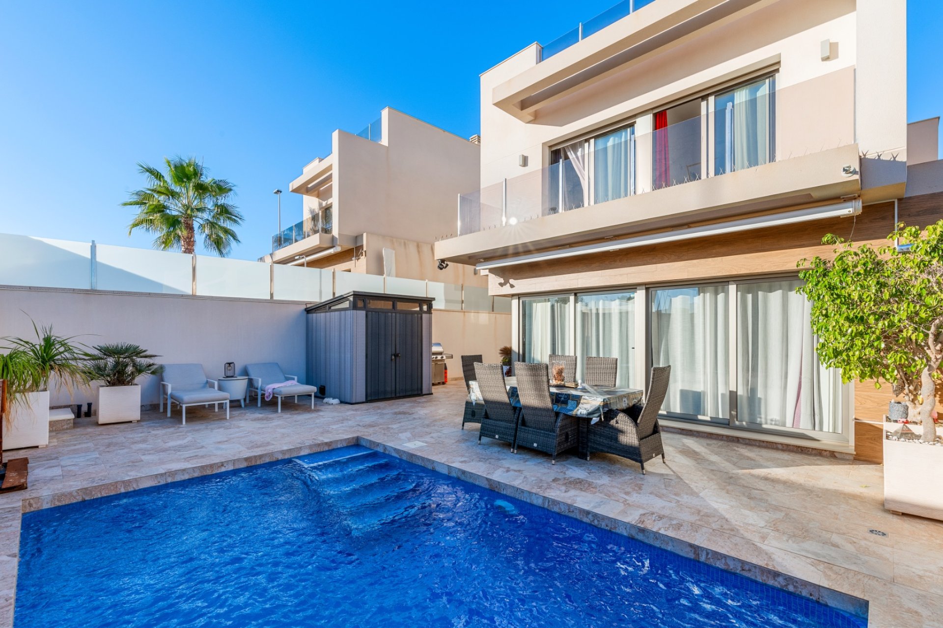 Resale - Villa -
Orihuela - Villamartin