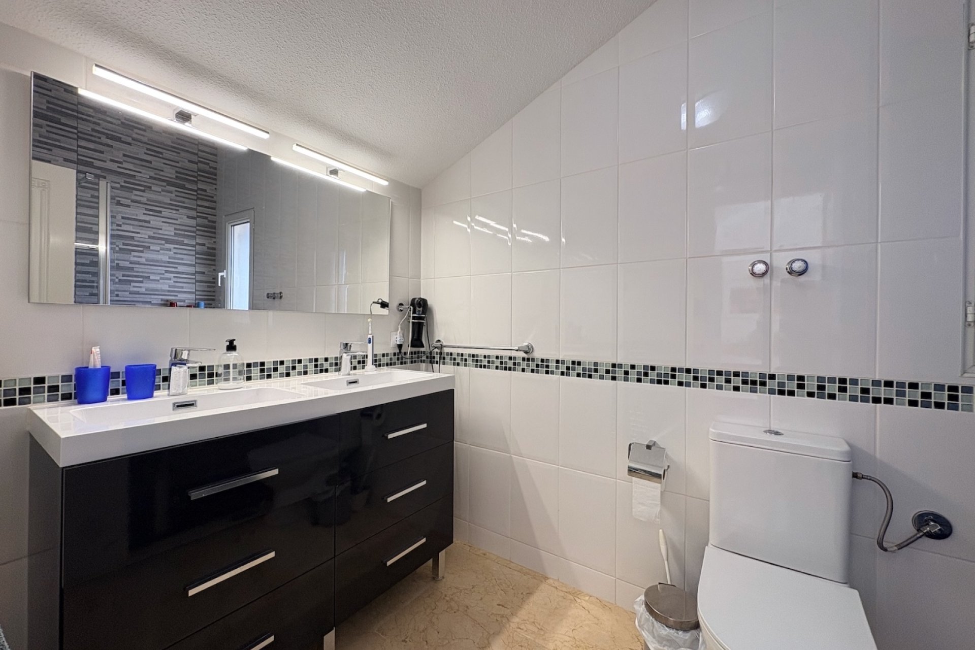 Resale - Villa -
Orihuela - Villamartin