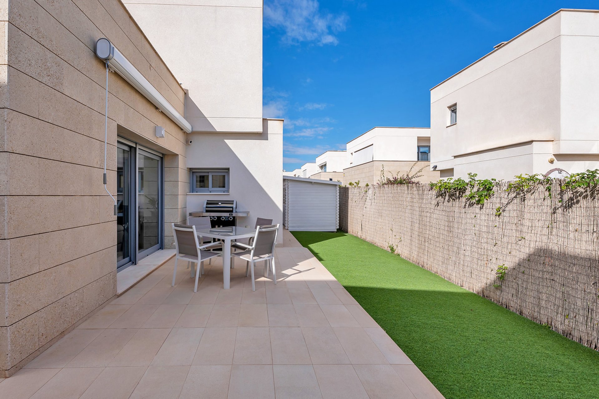 Resale - Villa -
Orihuela - Vistabella Golf