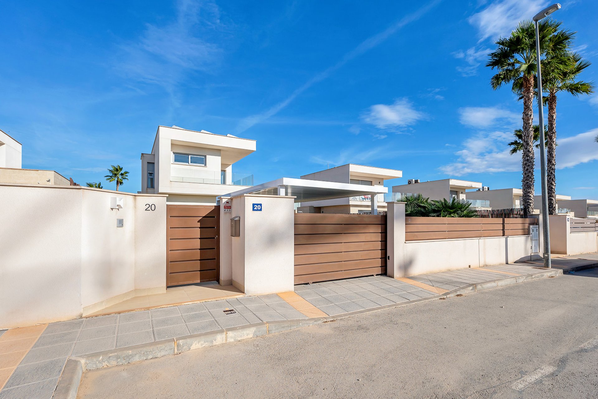 Resale - Villa -
Orihuela - Vistabella Golf