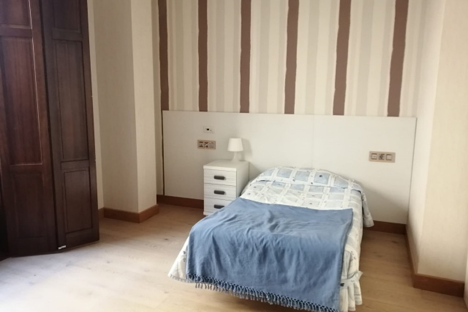 Resale - Villa -
Orihuela