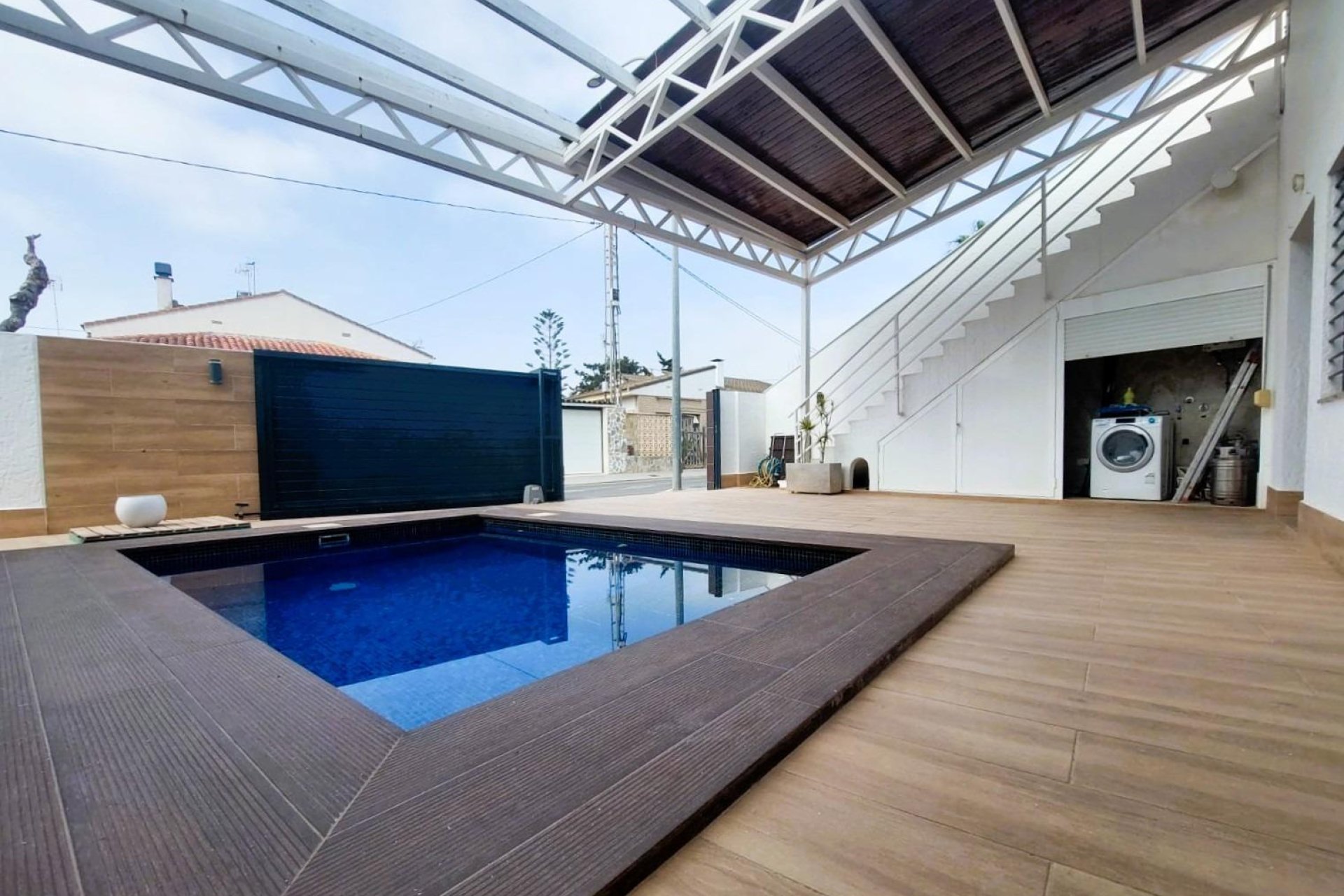 Resale - Villa -
Pilar de la Horadada - Torre De La Horadada