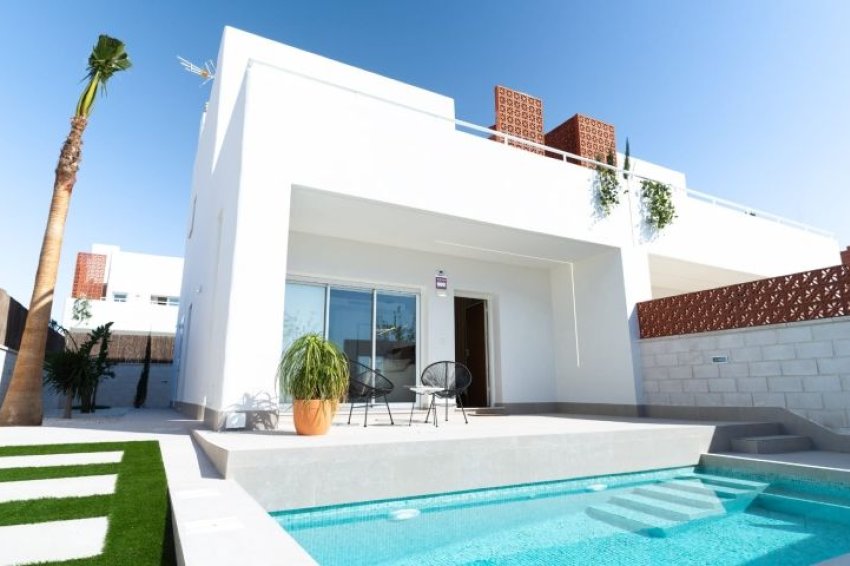 Resale - Villa -
Pilar de la Horadada