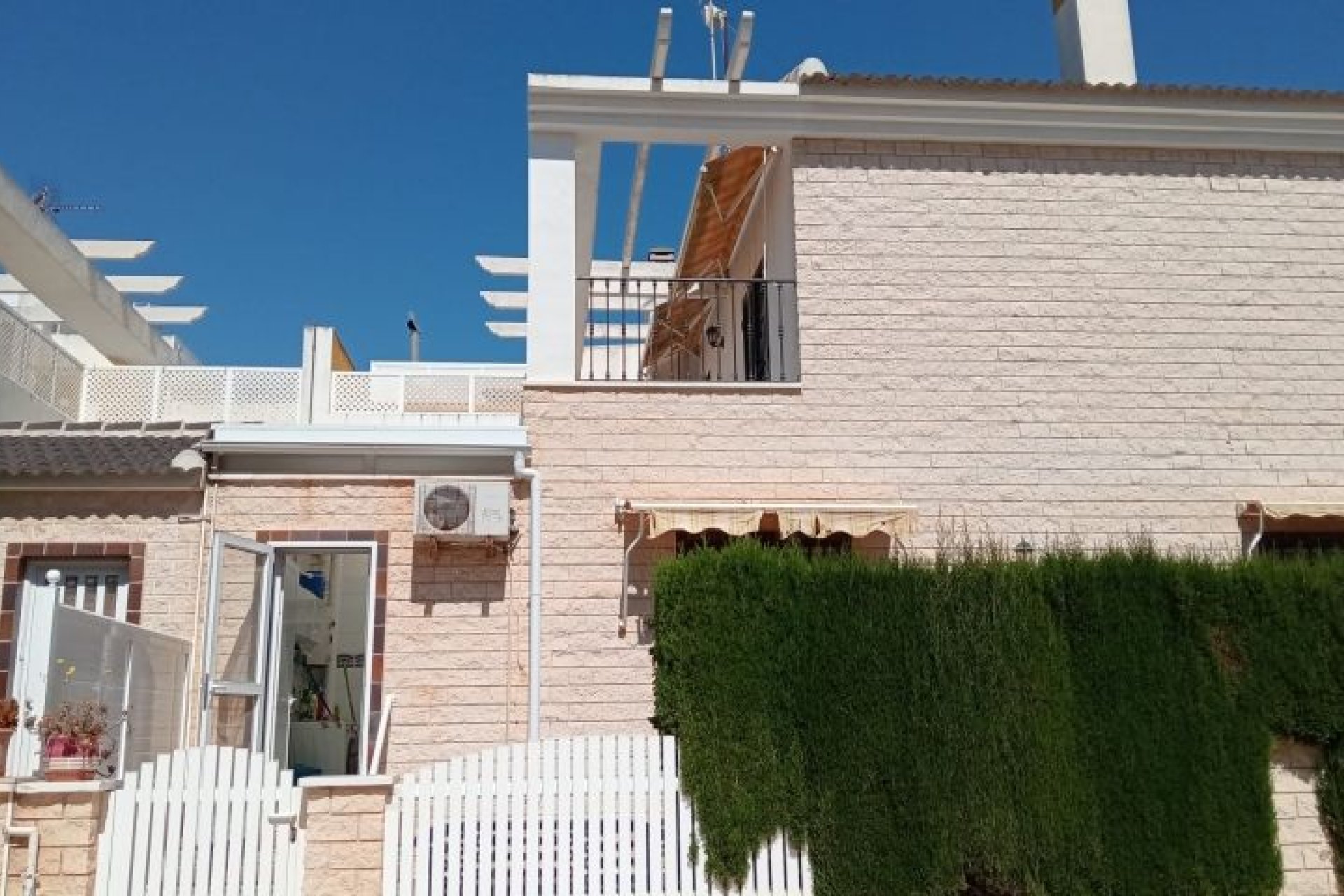 Resale - Villa -
Pilar de la Horadada
