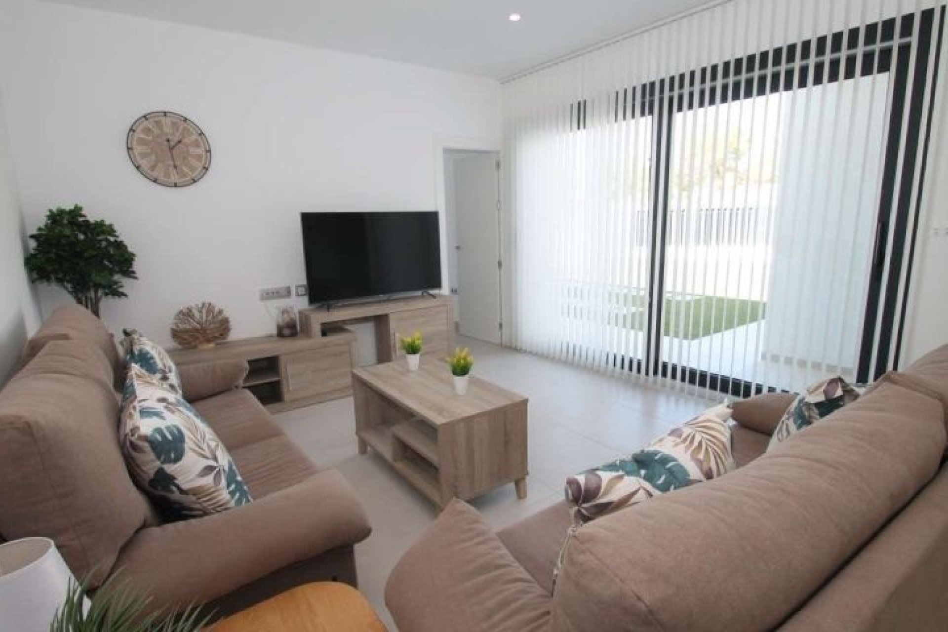 Resale - Villa -
Pilar de la Horadada