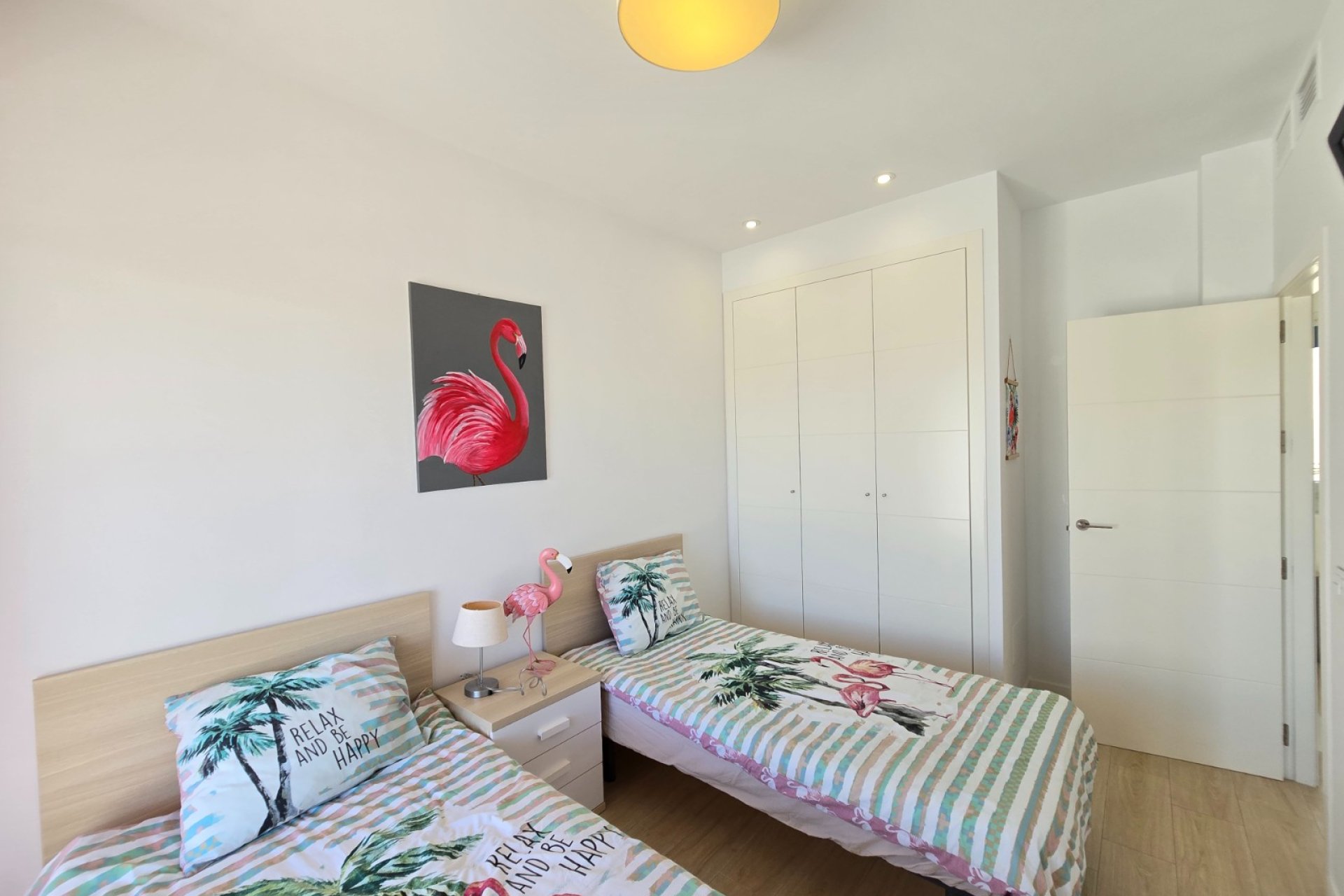 Resale - Villa * -
Pilar de la Horadada *