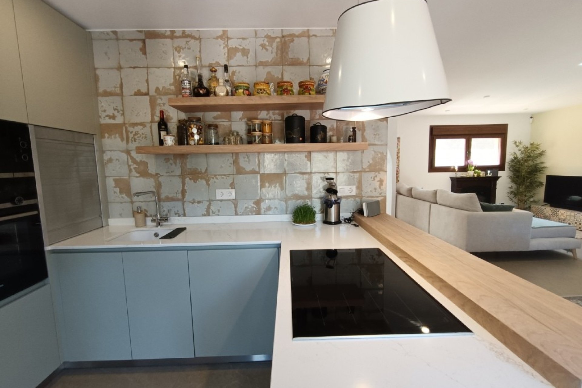 Resale - Villa -
Pinar de Campoverde