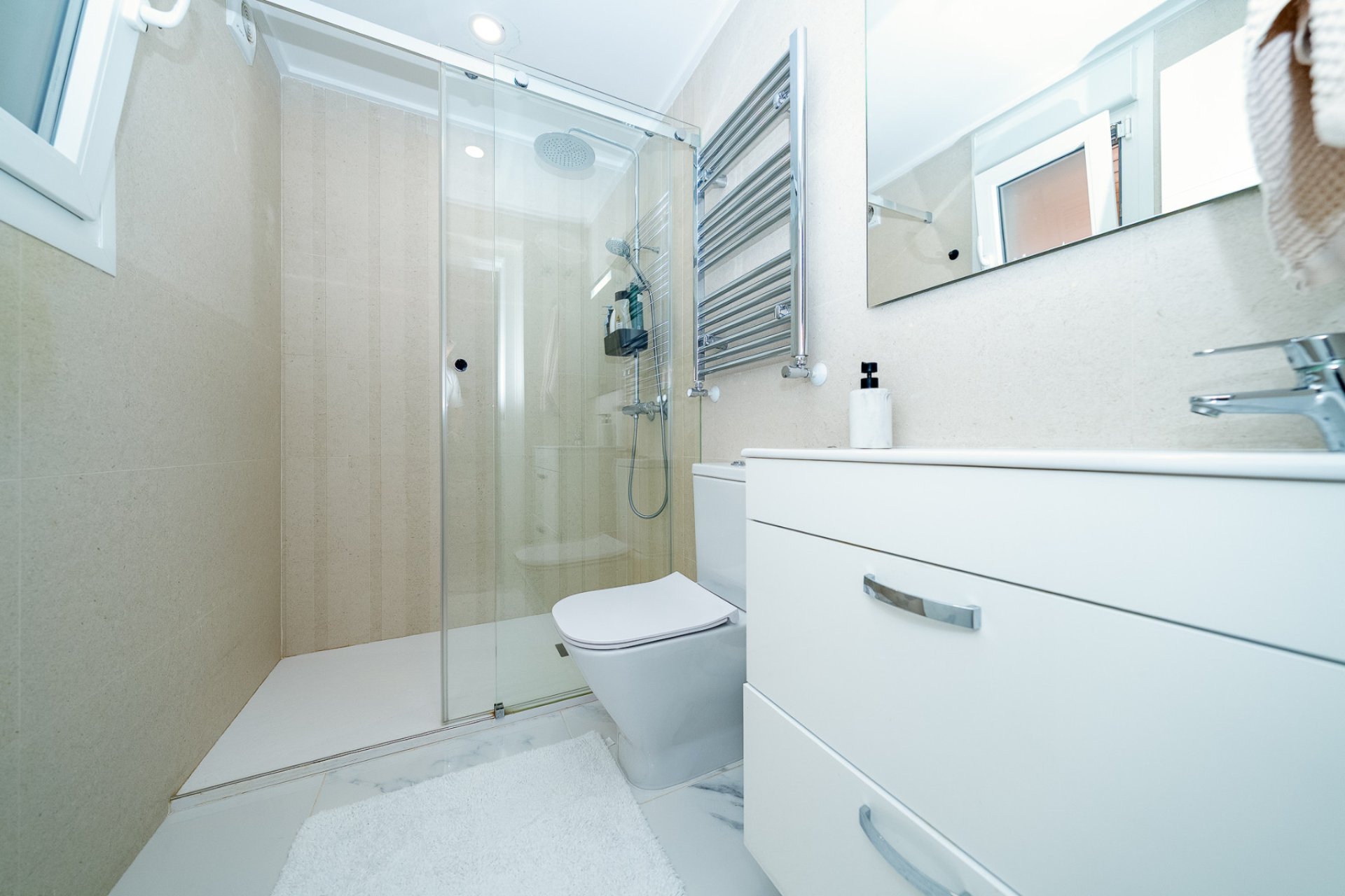 Resale - Villa -
Pinar de Campoverde