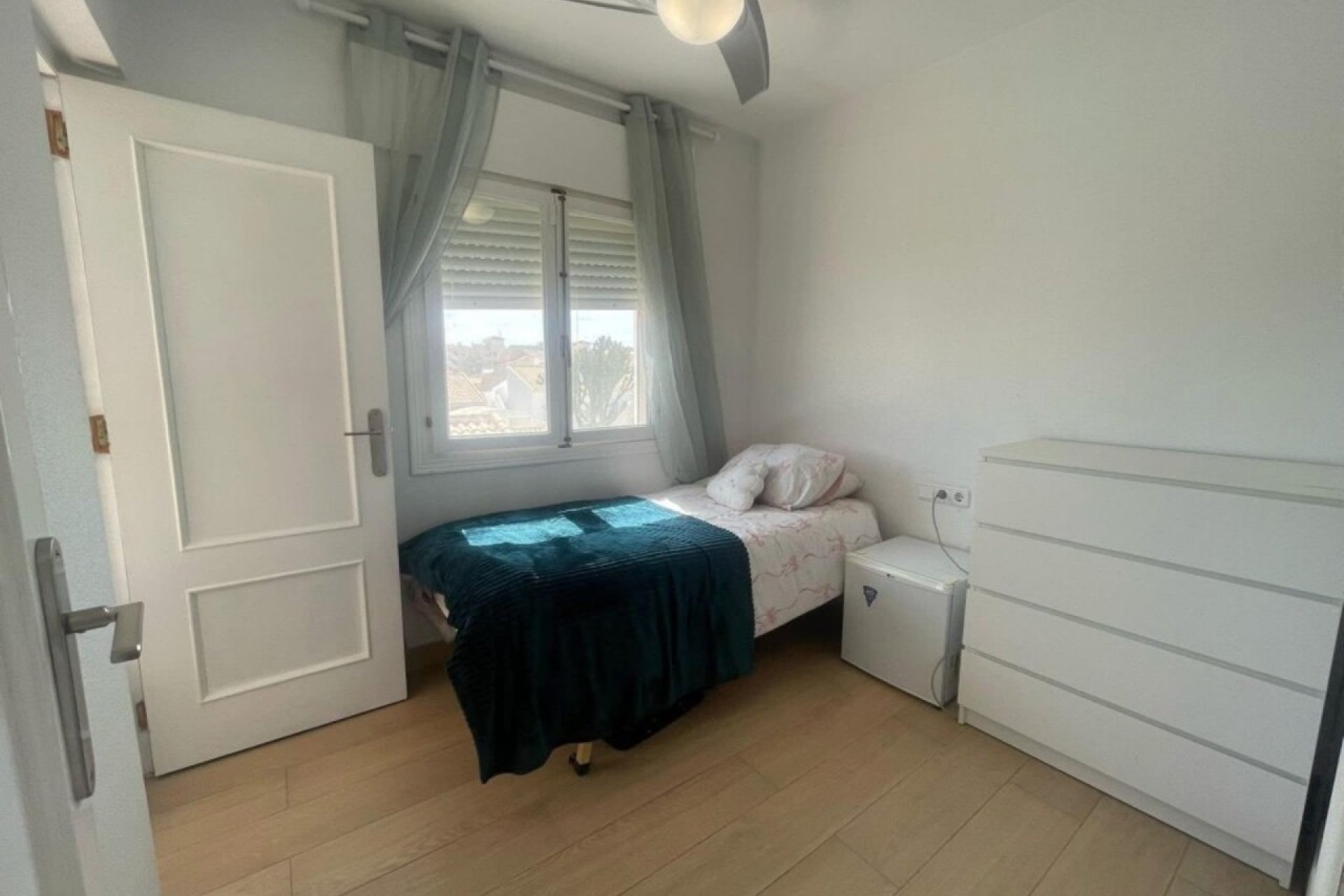 Resale - Villa -
Playa Flamenca