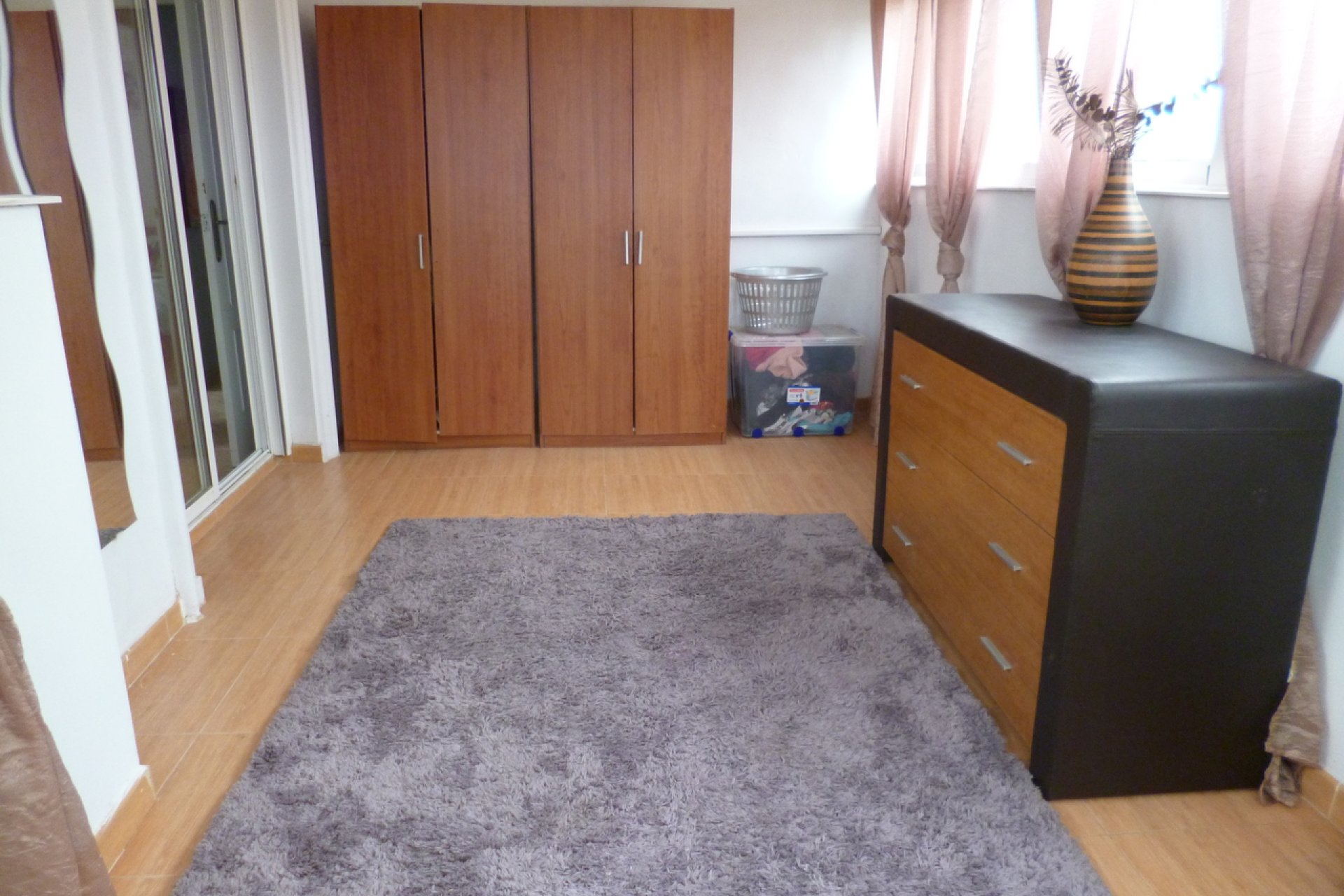 Resale - Villa -
Playa Flamenca