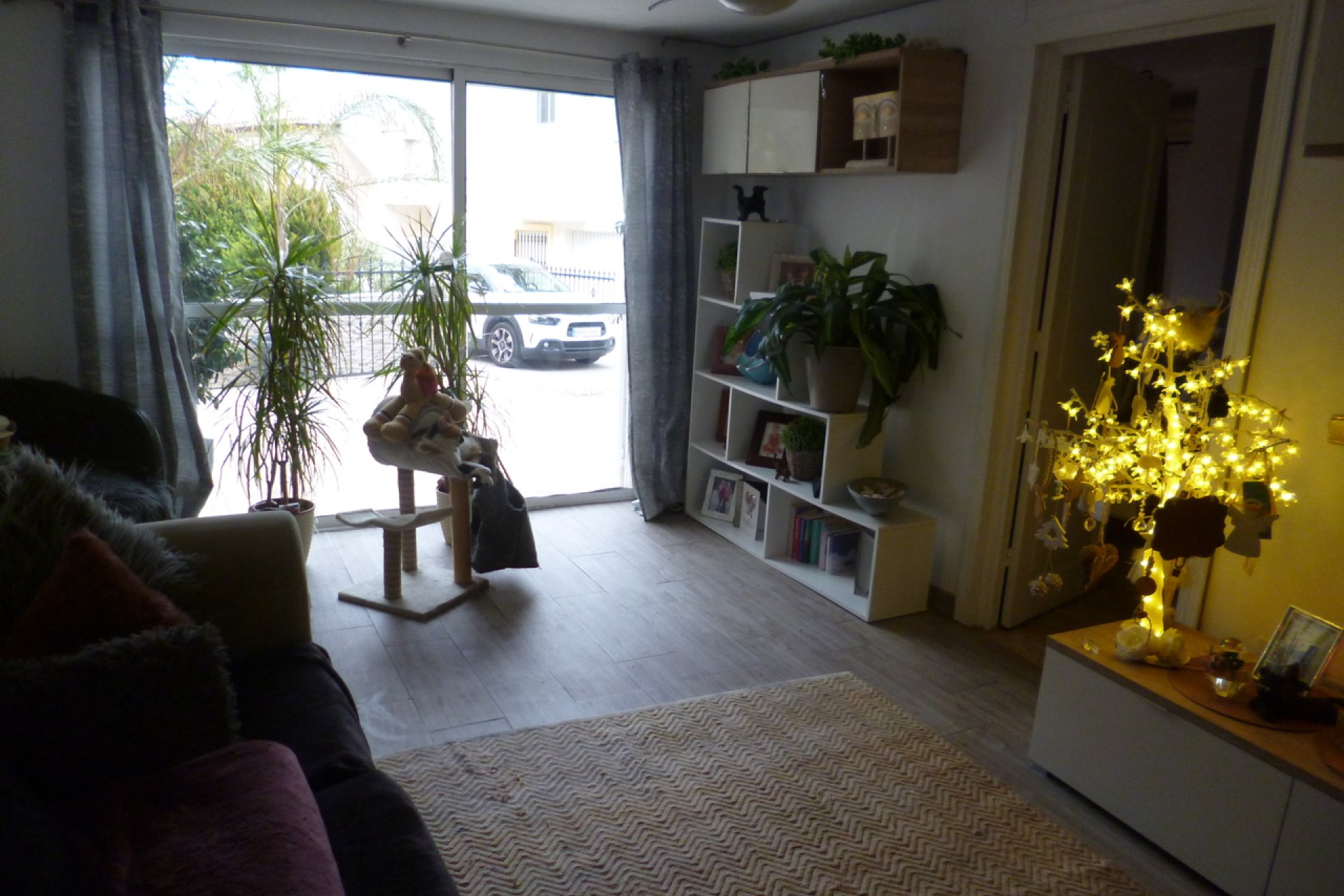 Resale - Villa -
Playa Flamenca