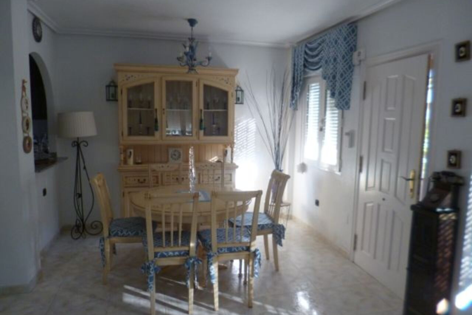 Resale - Villa -
Playa Flamenca