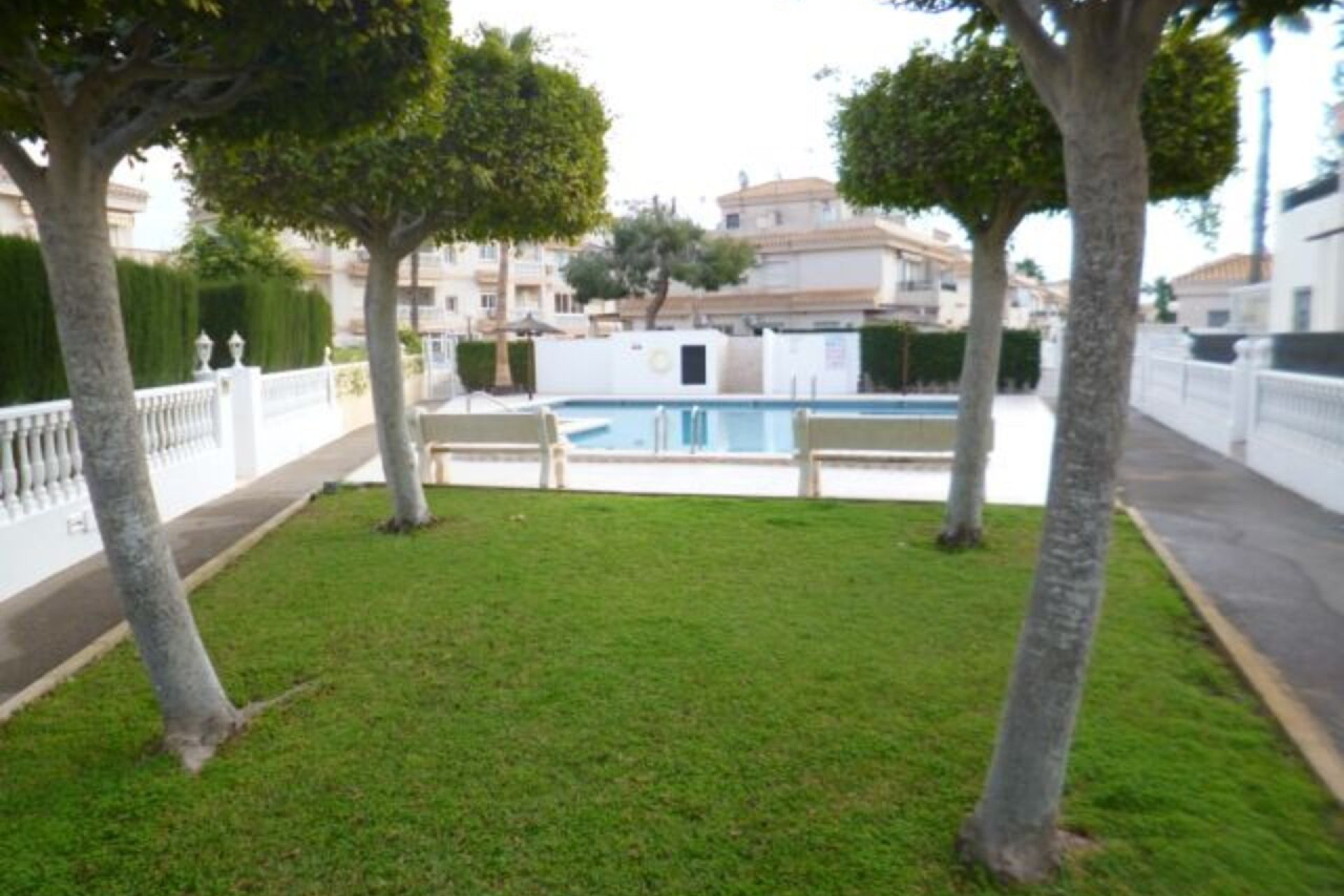 Resale - Villa -
Playa Flamenca