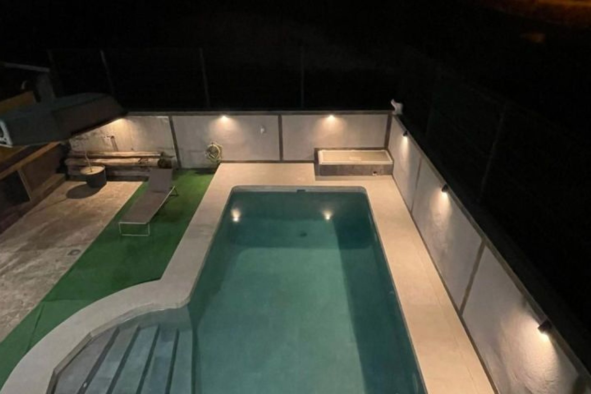 Resale - Villa -
Redován