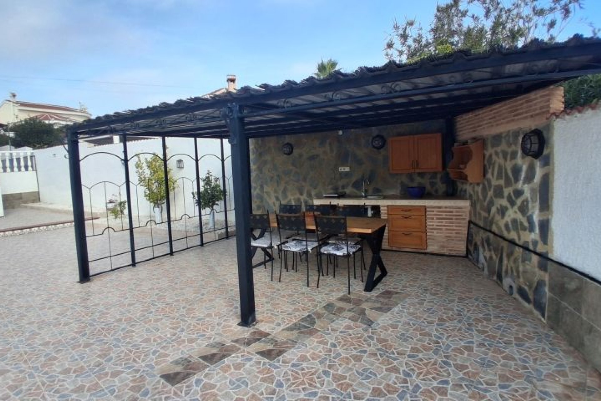 Resale - Villa -
Rojales