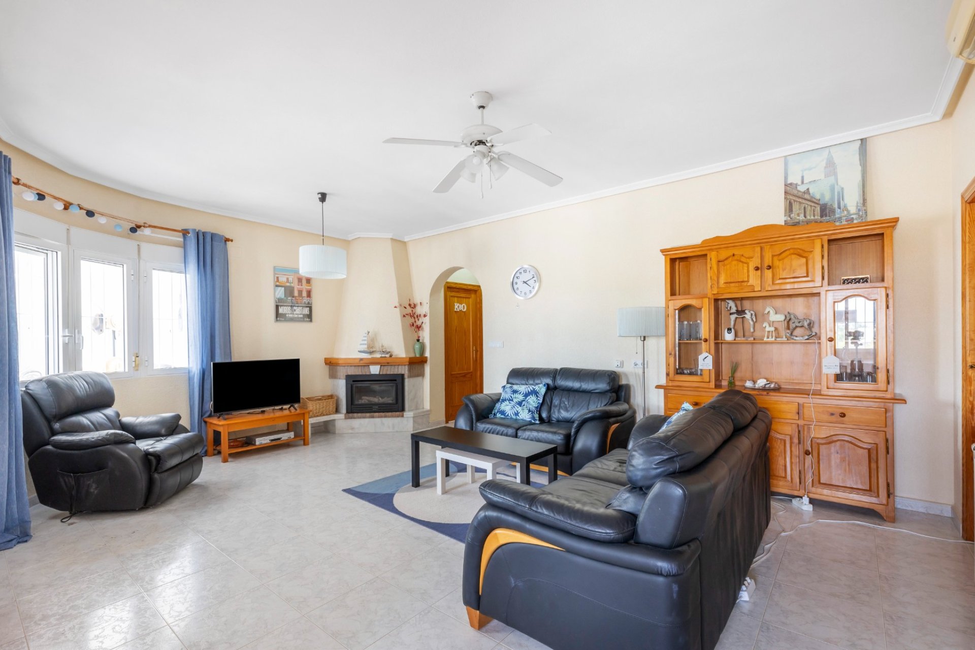 Resale - Villa -
San Fulgencio - La Marina