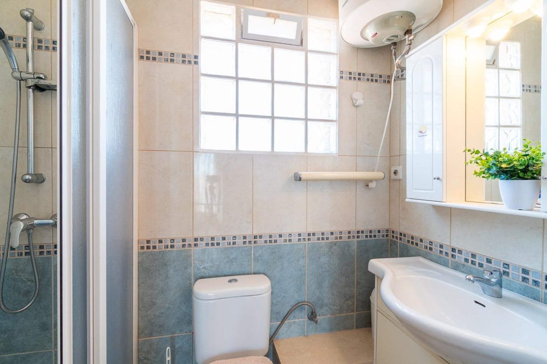 Resale - Villa -
San Fulgencio - La Marina