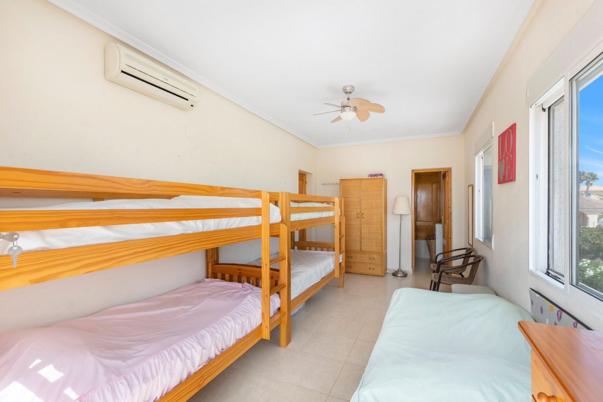 Resale - Villa -
San Fulgencio