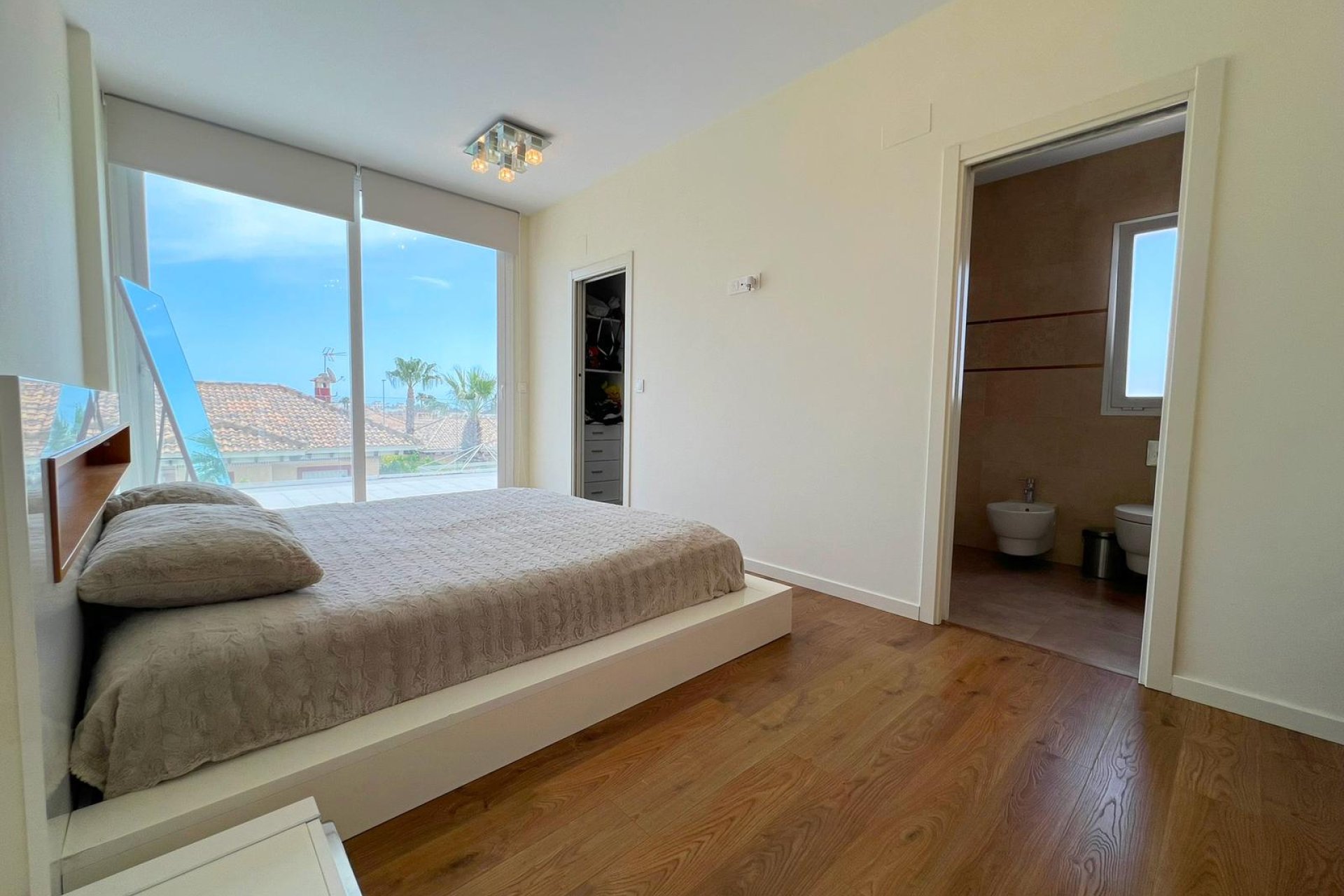 Resale - Villa -
San Fulgencio