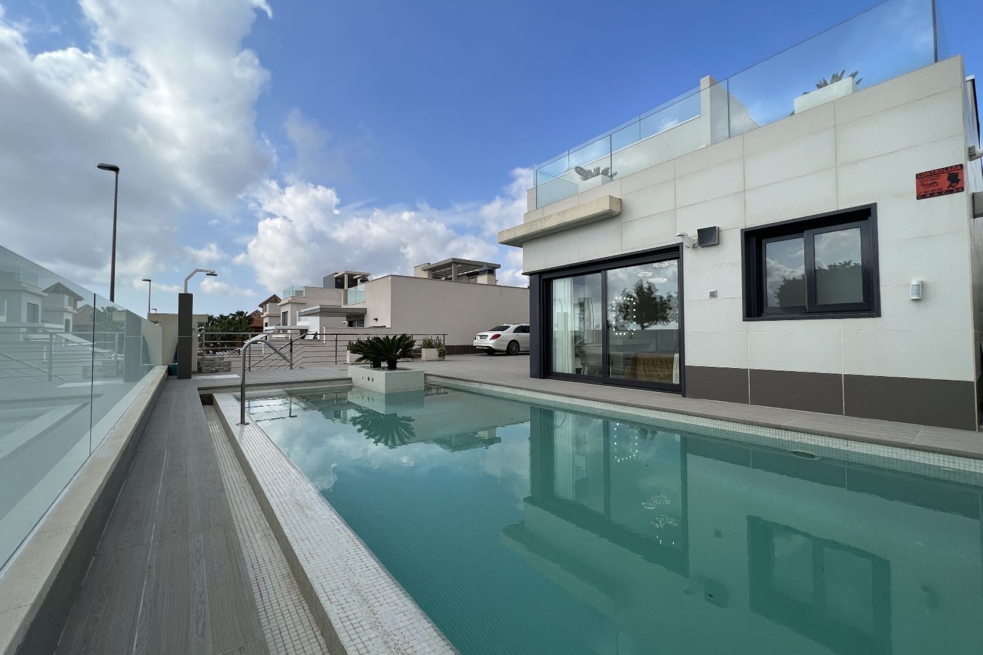 Resale - Villa -
San Miguel - Costa Blanca Sur