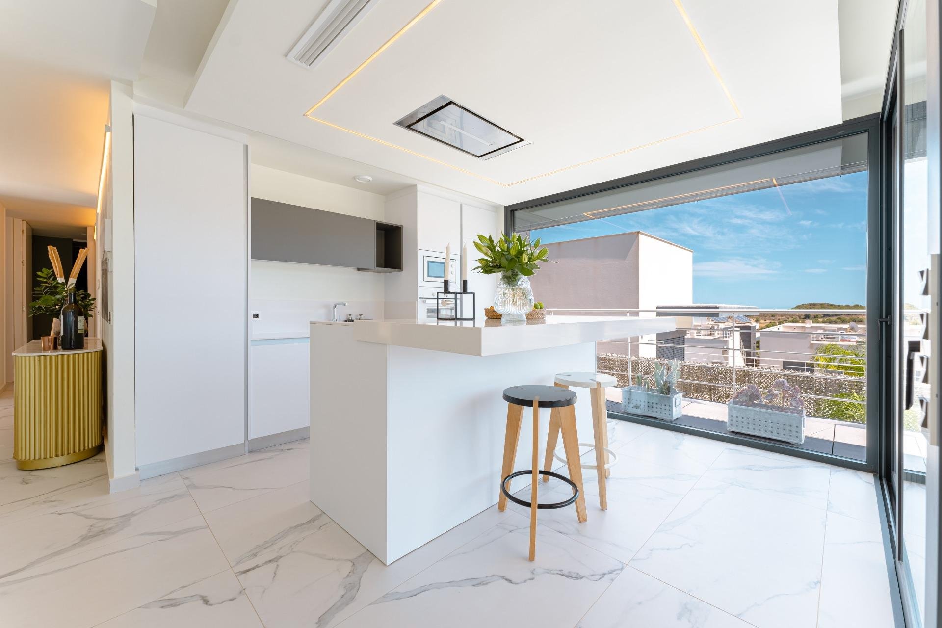 Resale - Villa -
San Miguel - Costa blanca sur