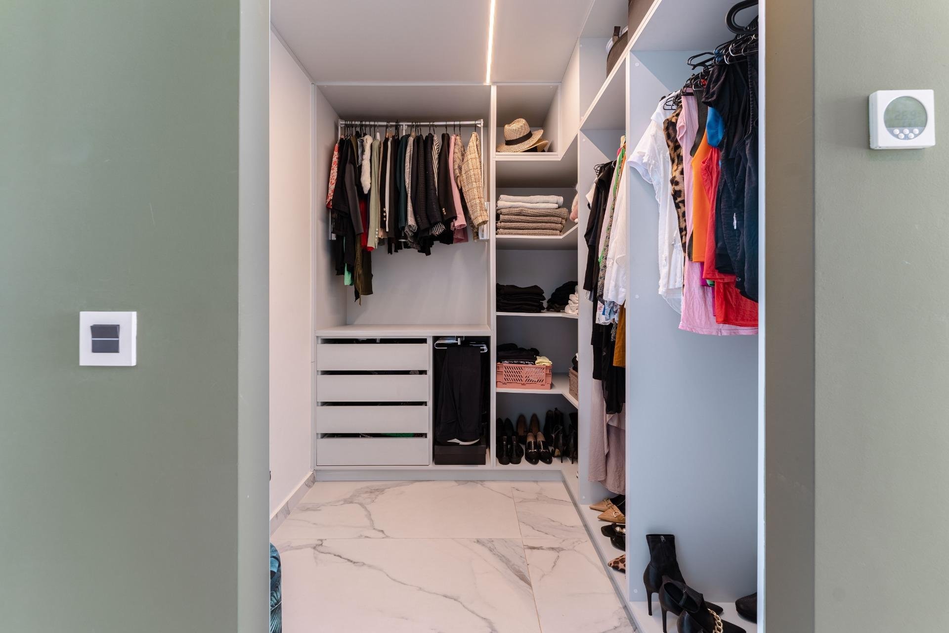 Resale - Villa -
San Miguel - Costa blanca sur