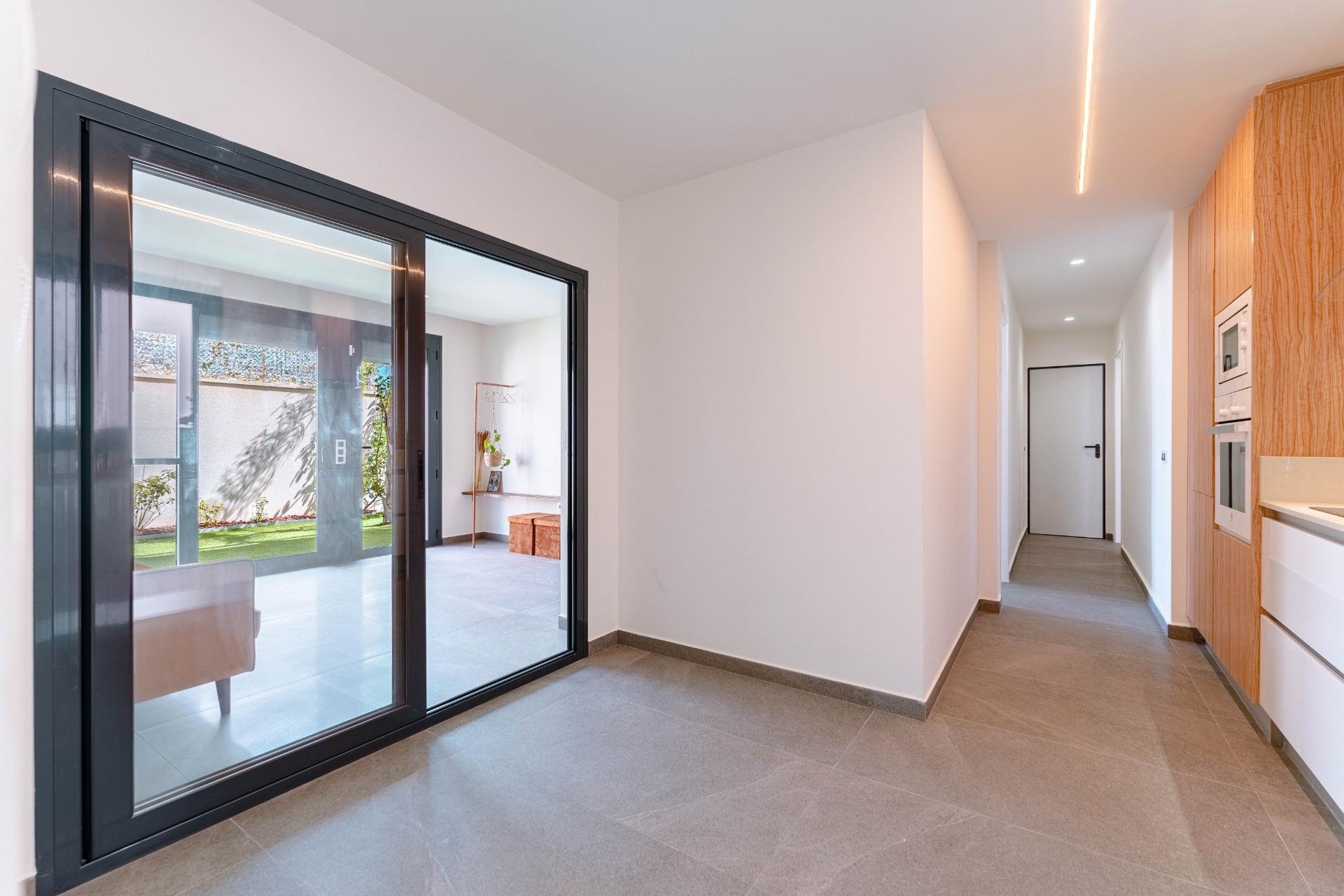 Resale - Villa -
San Miguel - Costa blanca sur