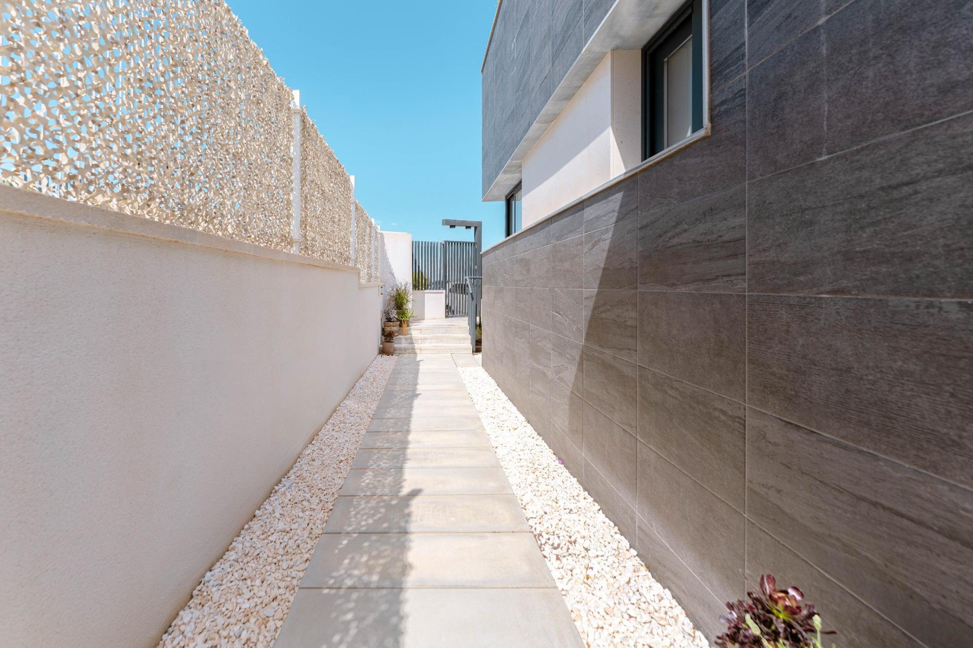 Resale - Villa -
San Miguel - Costa blanca sur