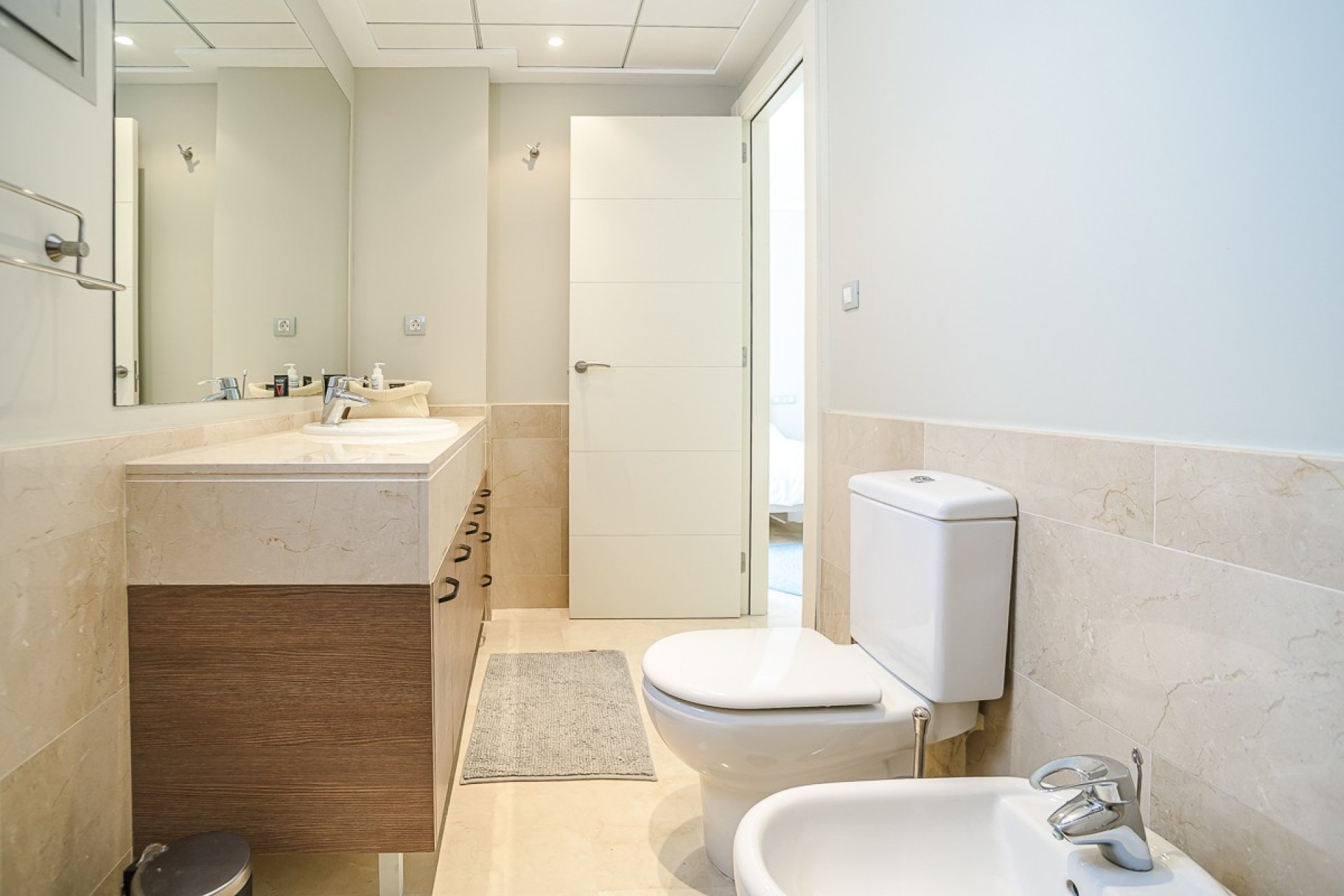 Resale - Villa -
San Miguel - Las Colinas Golf