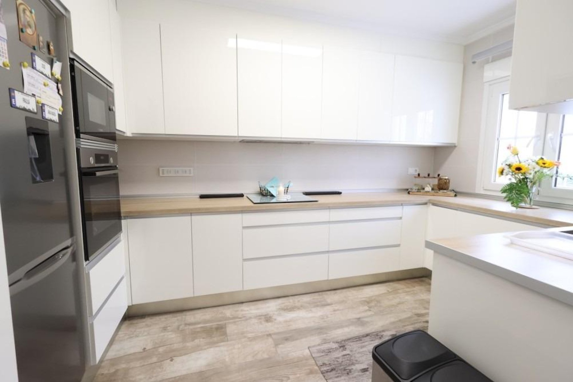 Resale - Villa -
San Miguel - Las filipinas