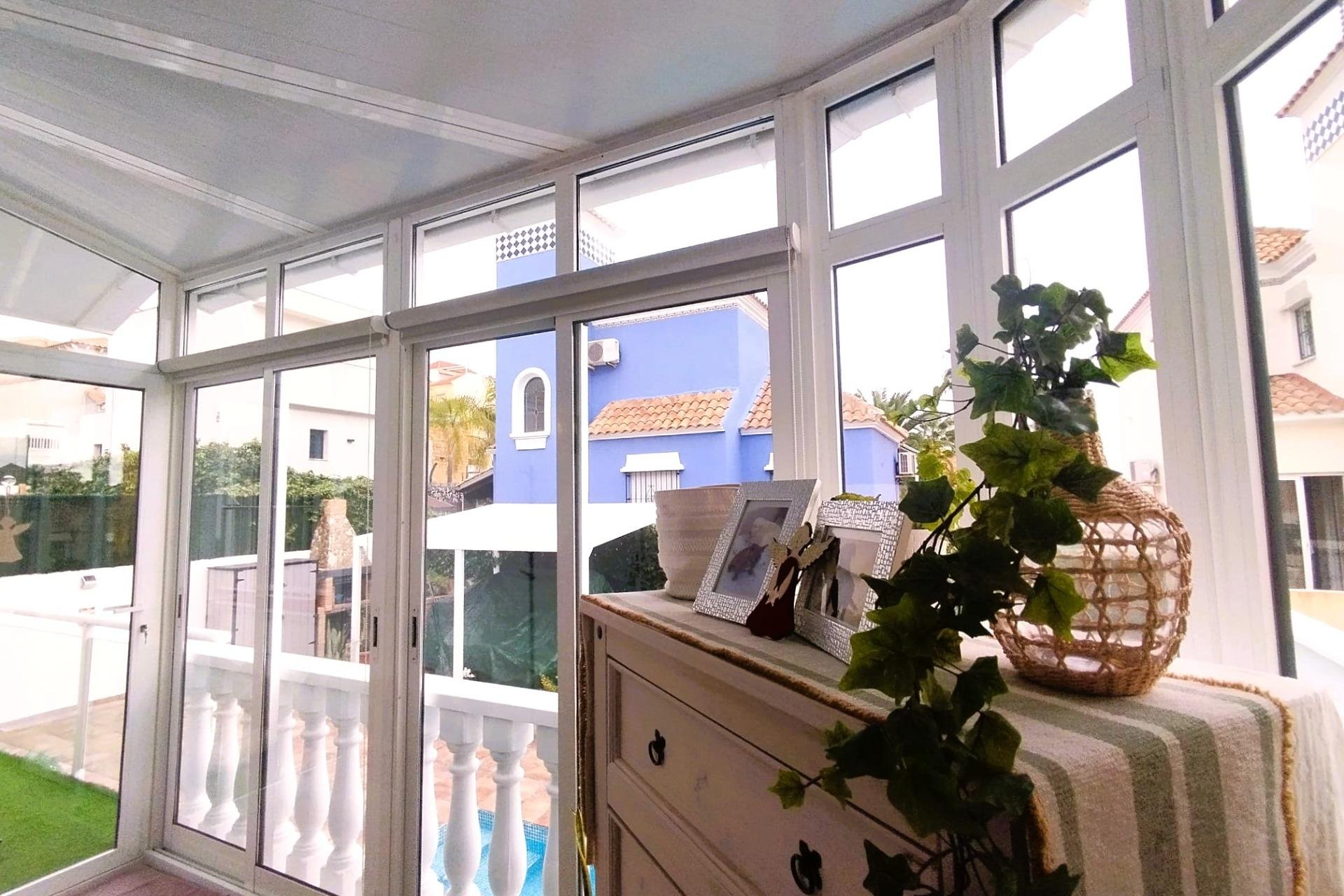 Resale - Villa -
San Miguel - Las filipinas