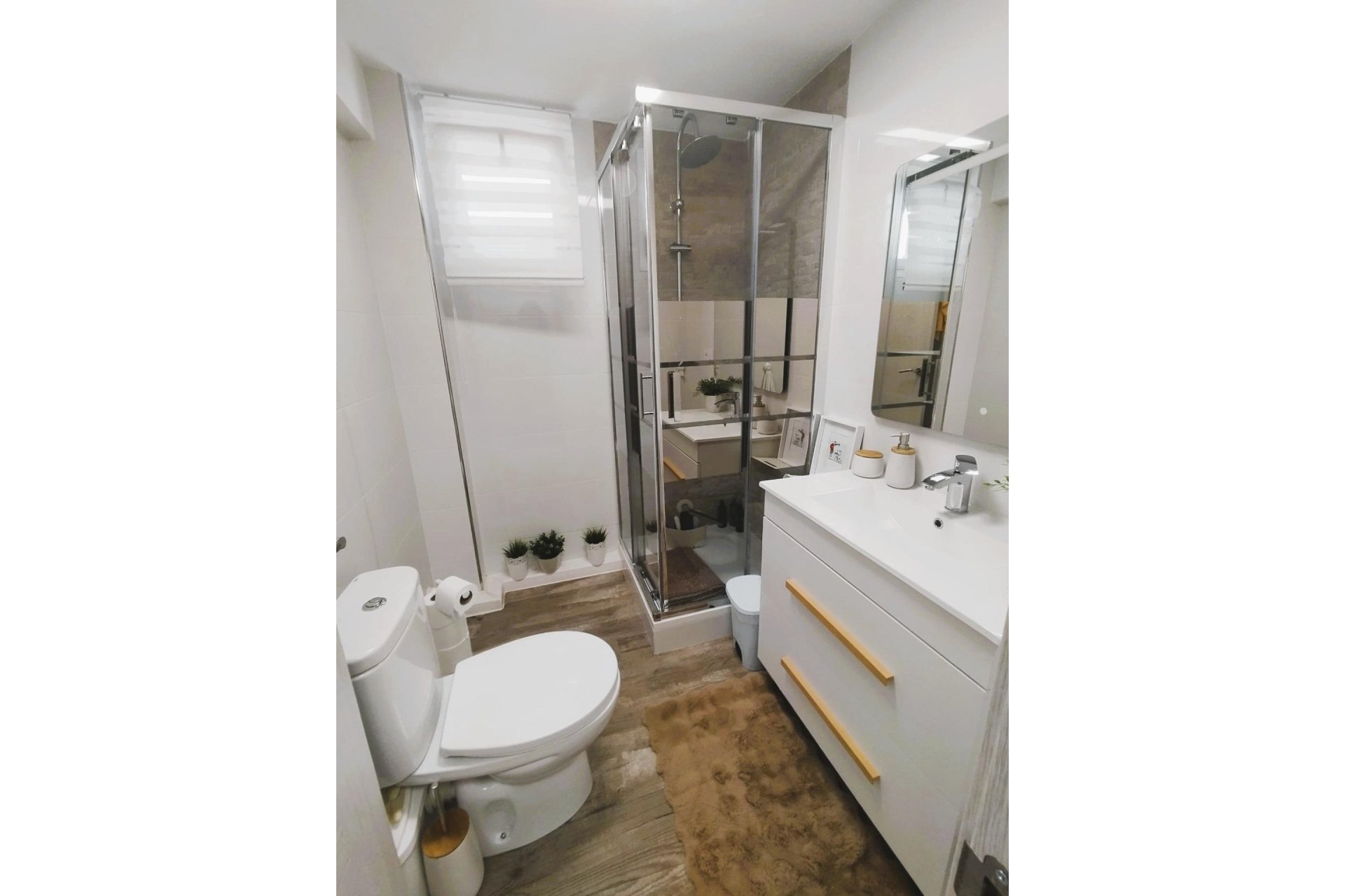 Resale - Villa -
San Miguel - Las filipinas