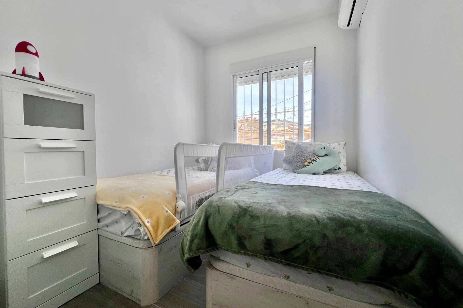 Resale - Villa -
San Miguel - Las filipinas