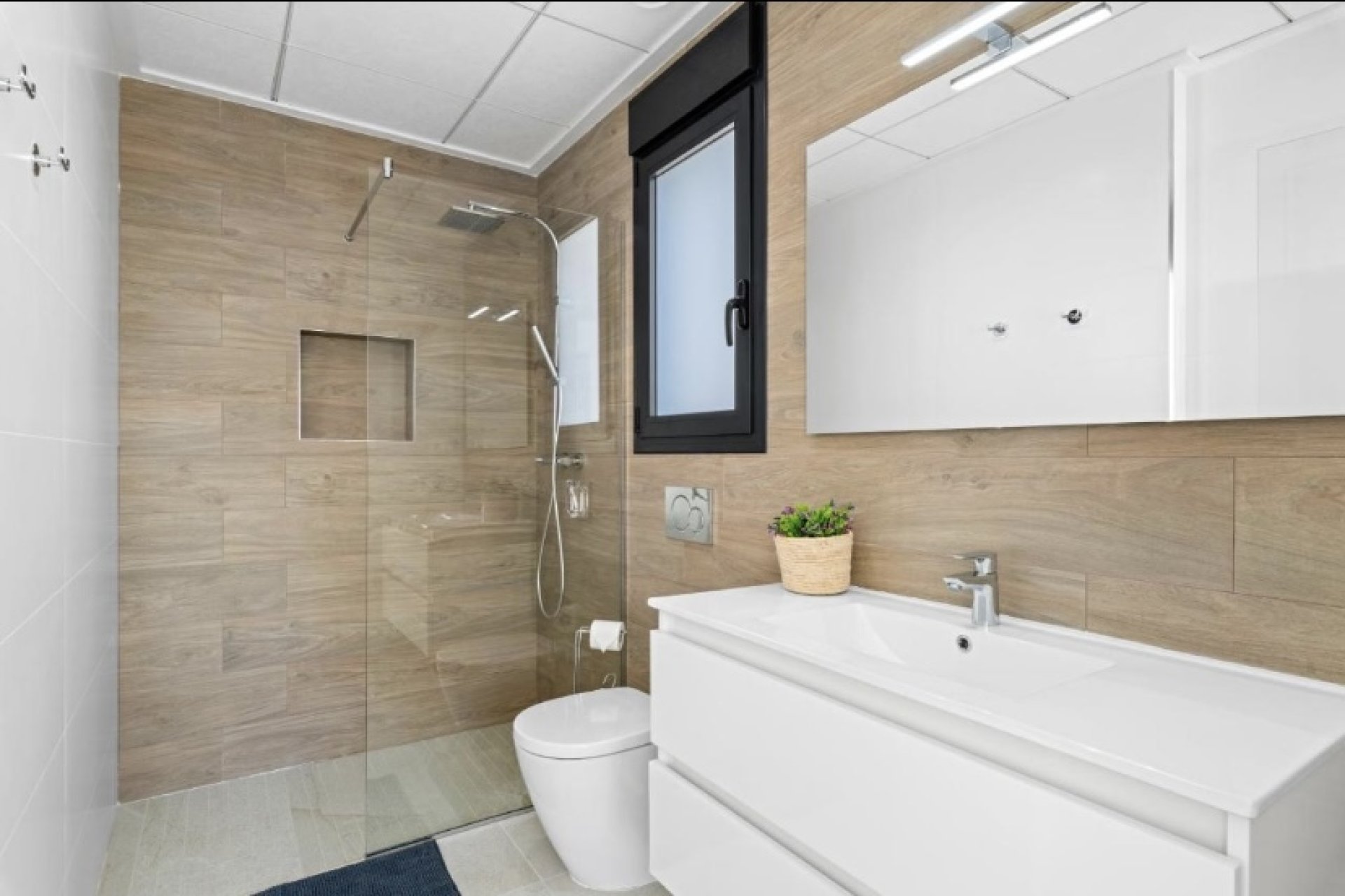 Resale - Villa -
San Miguel - San Miguel de Salinas