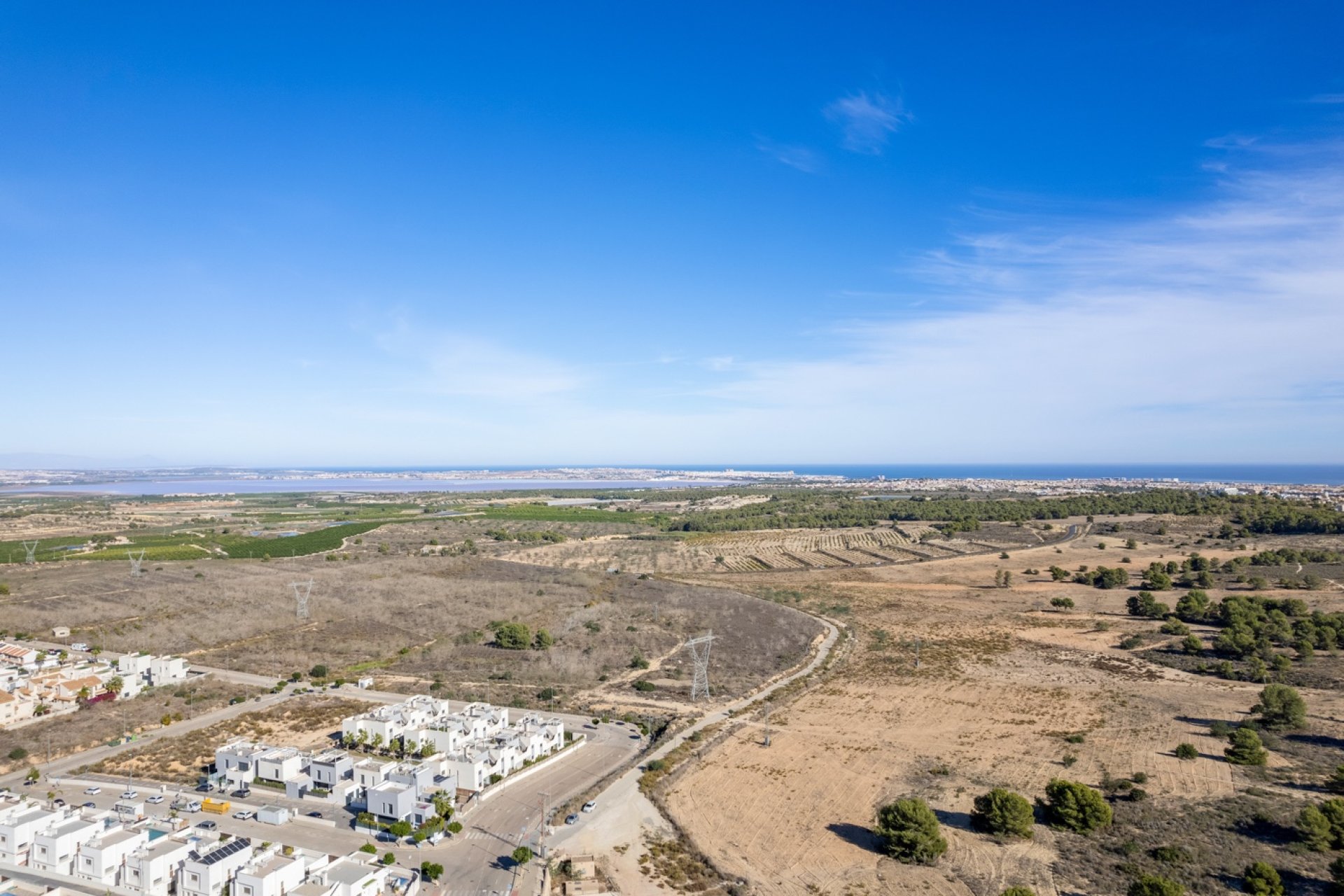 Resale - Villa -
San Miguel - San Miguel de Salinas