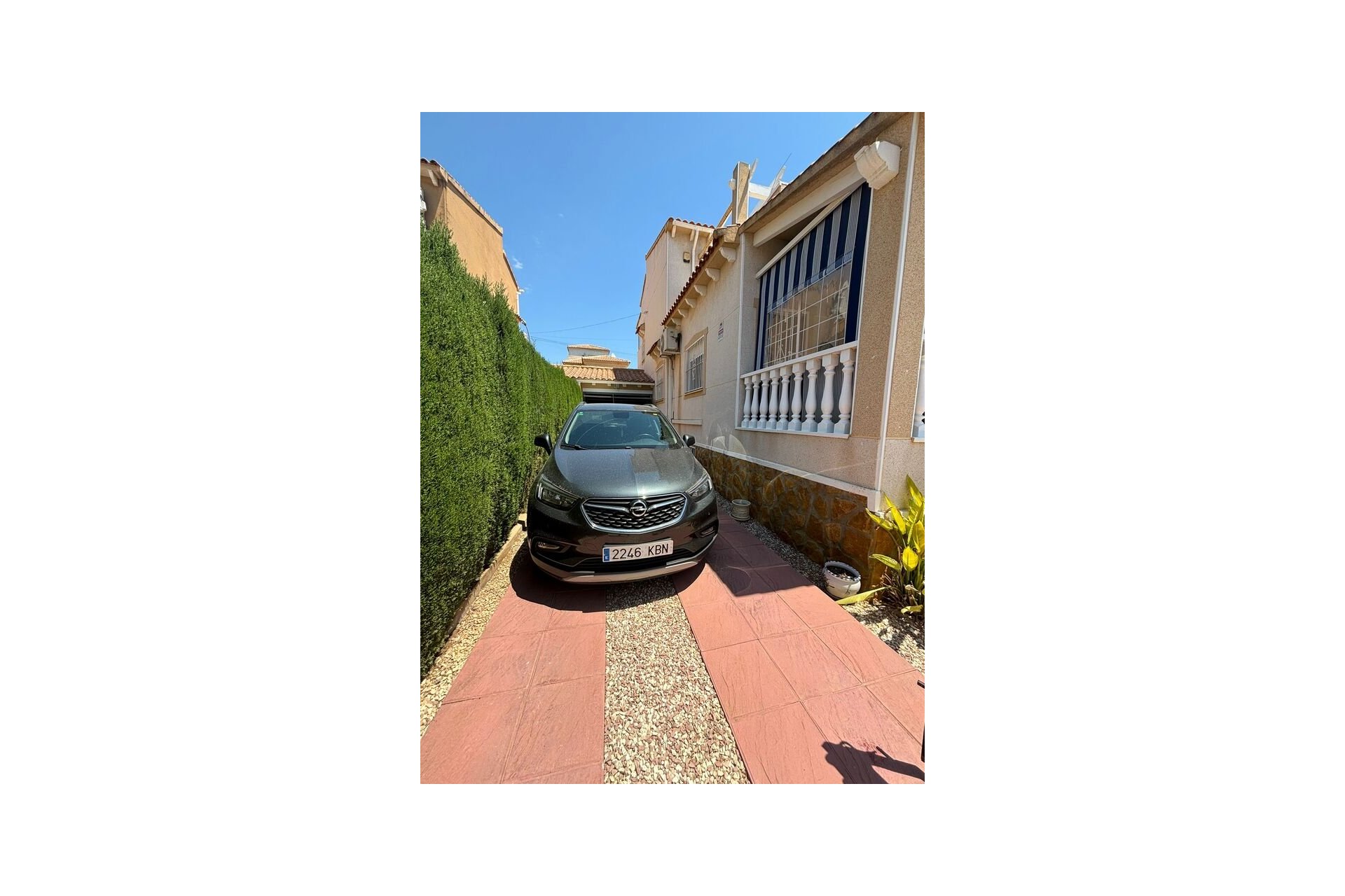 Resale - Villa -
San Miguel - San Miguel de Salinas