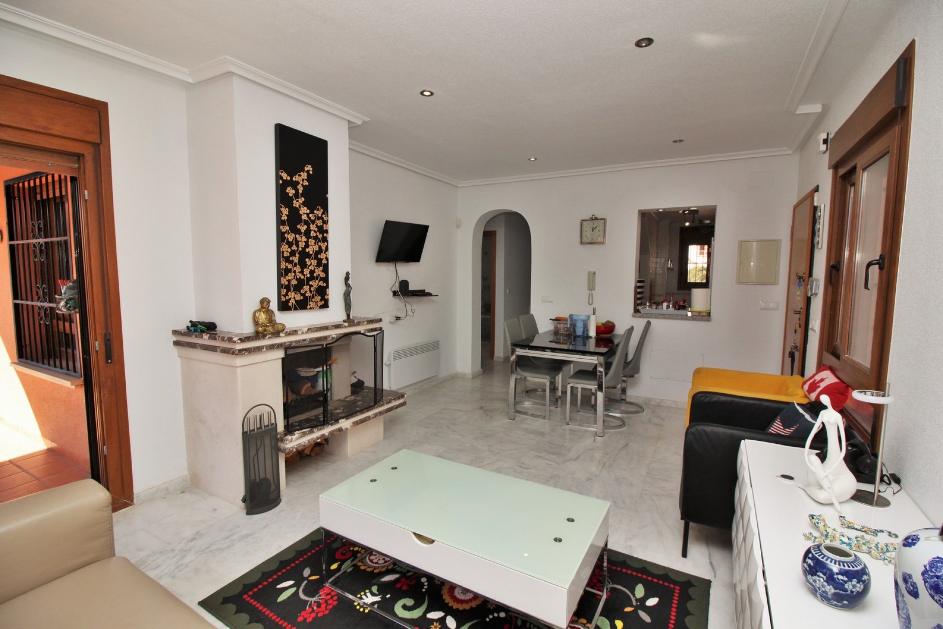 Resale - Villa -
San Miguel - San Miguel de Salinas