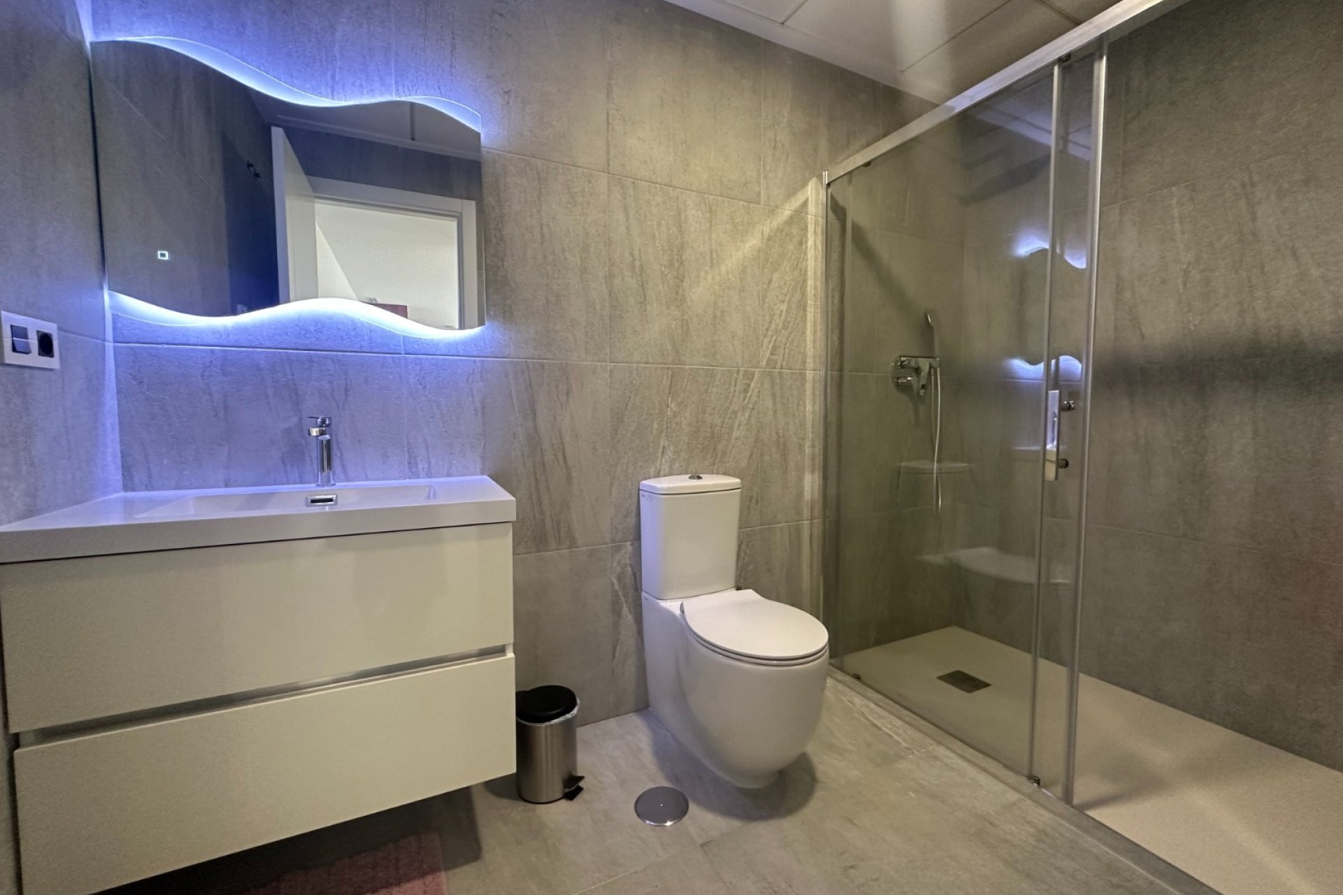 Resale - Villa -
San Miguel - San Miguel Salinas